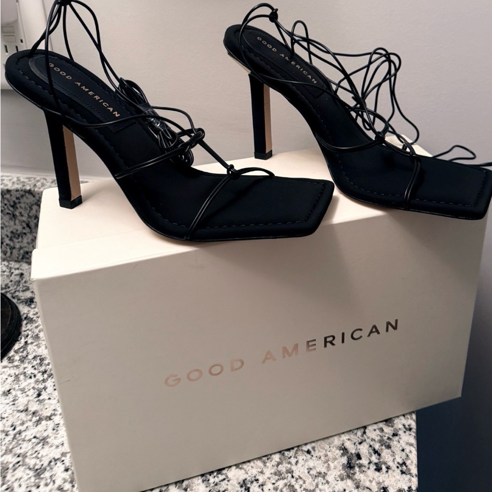 Good American Elegant Black Lace-Up Heels